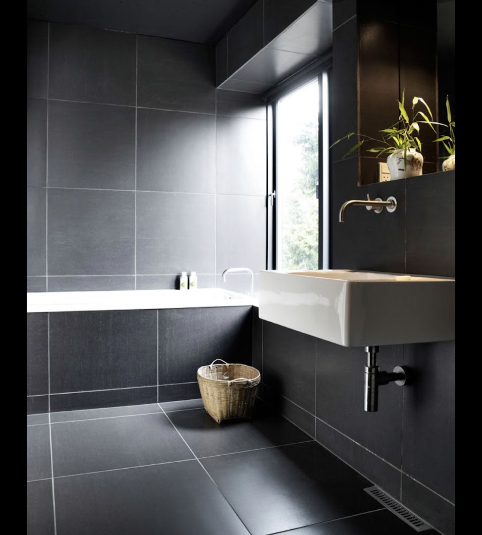 Eye Of The Tiler — Photos 2
