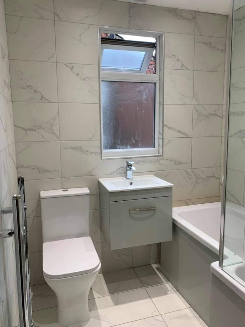 Eye Of The Tiler — Photos 12